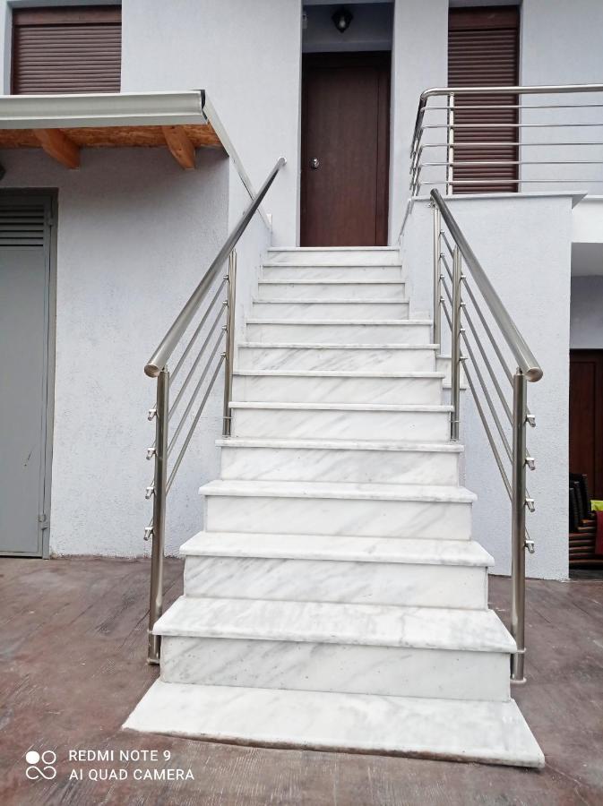 Villa Athina 1St Floor Nea Kallikrateia Εξωτερικό φωτογραφία