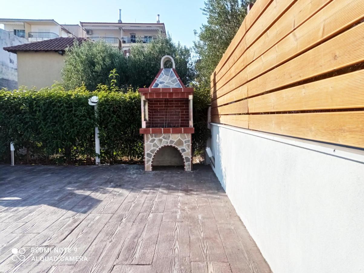 Villa Athina 1St Floor Nea Kallikrateia Εξωτερικό φωτογραφία